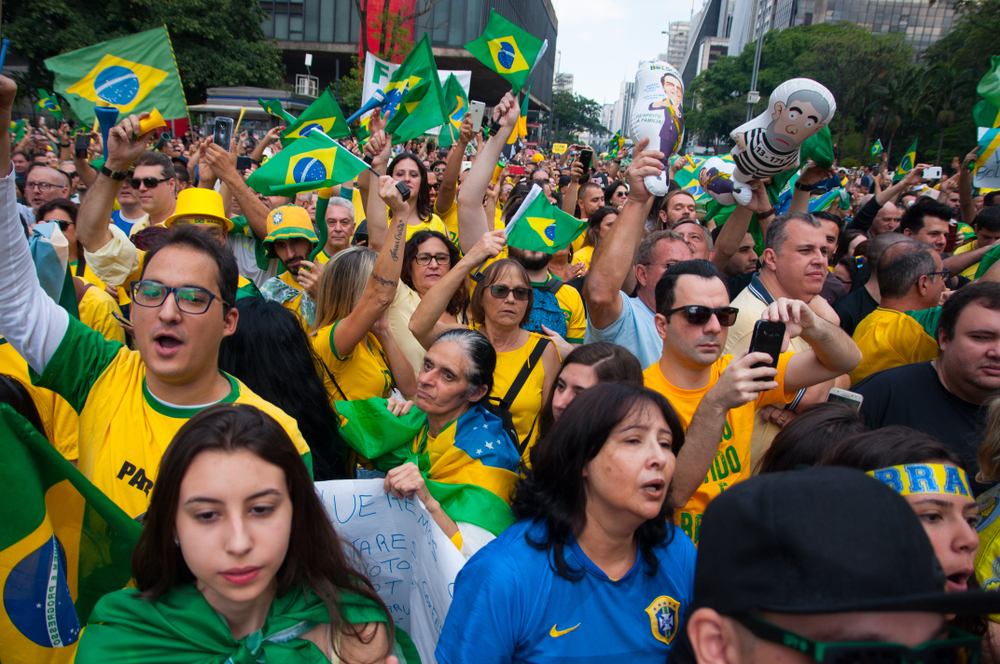 Bolsonaro: Why do Brazilians vote for the far-right candidate?