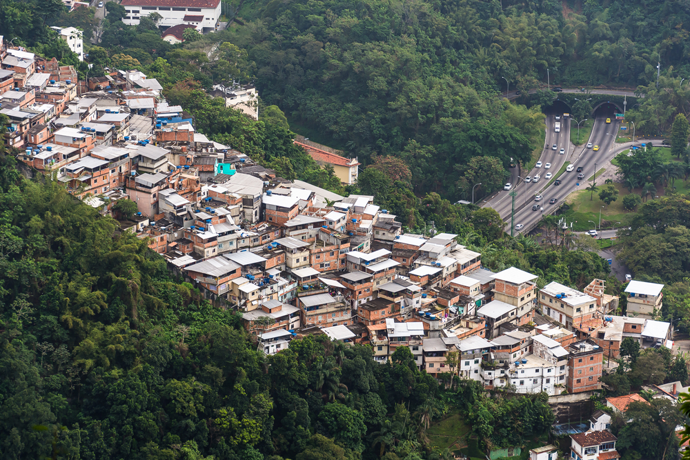 Ambulances Can T Reach Rio De Janeiro Favelas For Covid 19 Patients