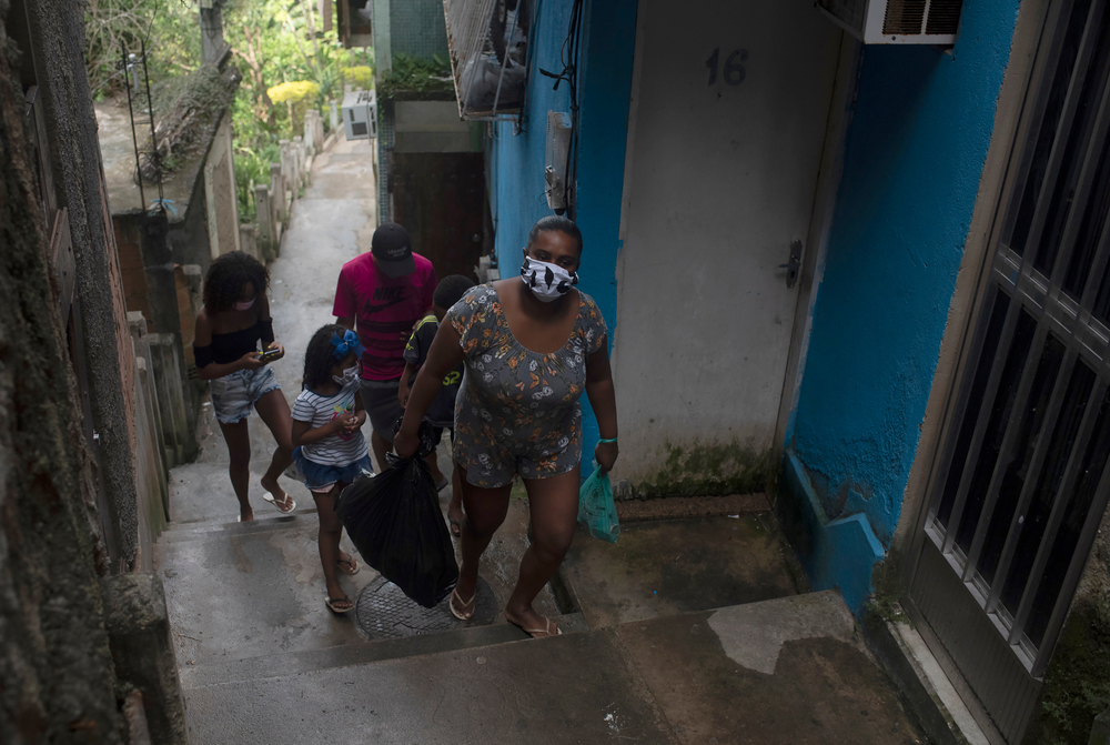 Group Tries To Take Vaccines To Rio De Janeiro Favelas